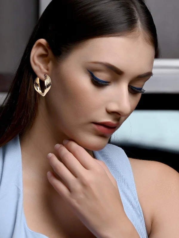 Shop Dazzling Jewelry At The Best Prices Odette Women Gold Metal Earrings