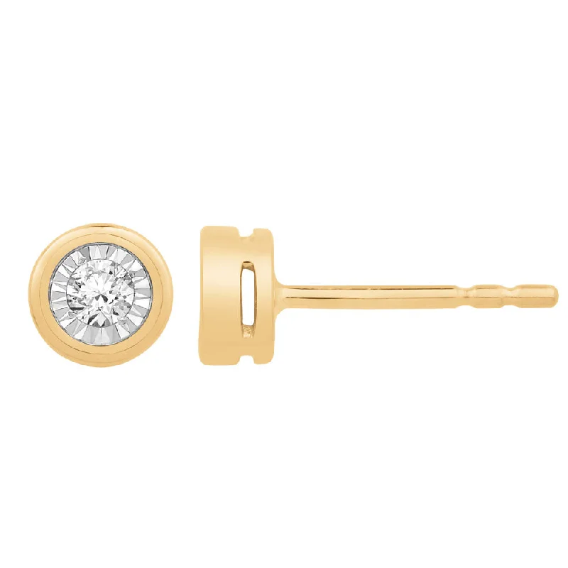 Luxury Meets Affordability – Jewelry Sale Live Now 9ct Yellow Gold Stud Earrings with 10 Points of Diamond