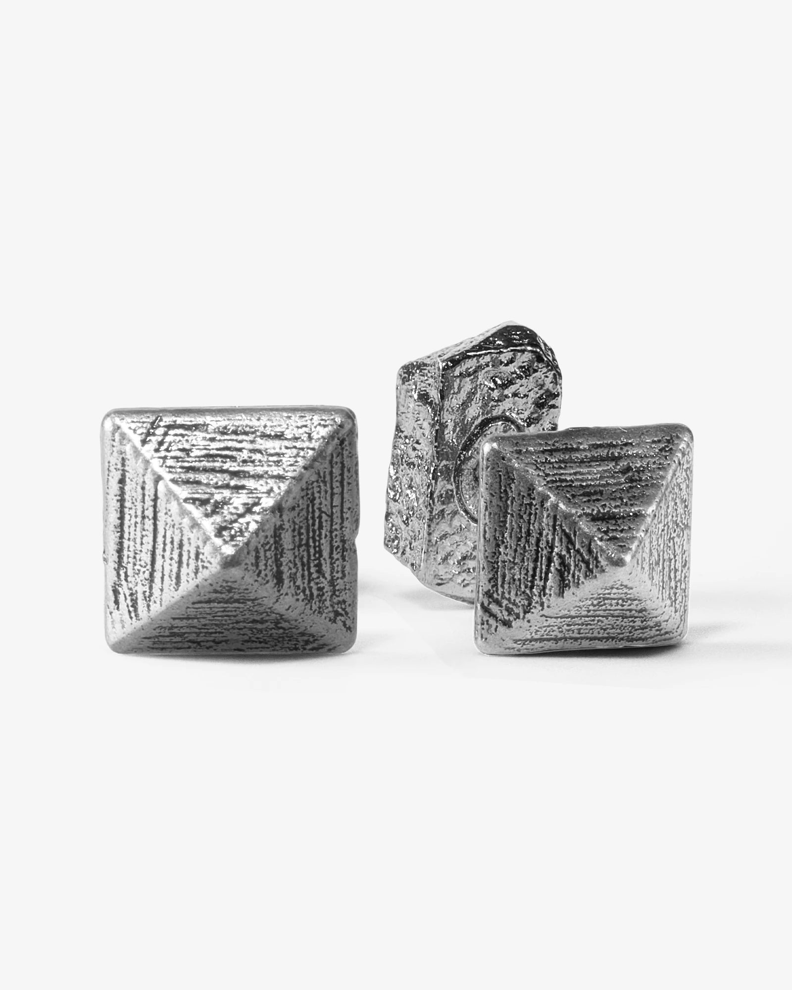 Limited-Stock Jewelry Sale – Shop Before It's Gone Verve Stud Earrings